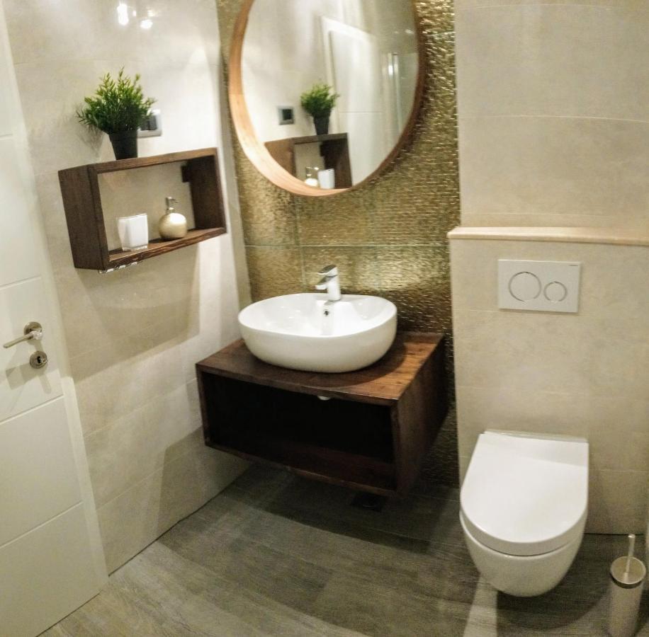 Split Symphony Veranda: Modern, New Apartment Εξωτερικό φωτογραφία